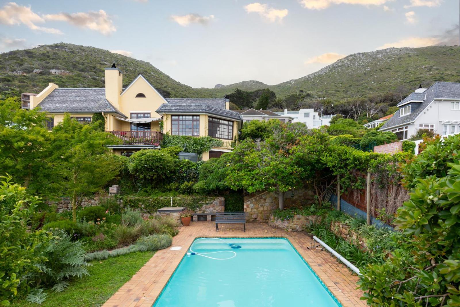 Apartment Quarterdeck Kalk Bay - No Load Shedding
